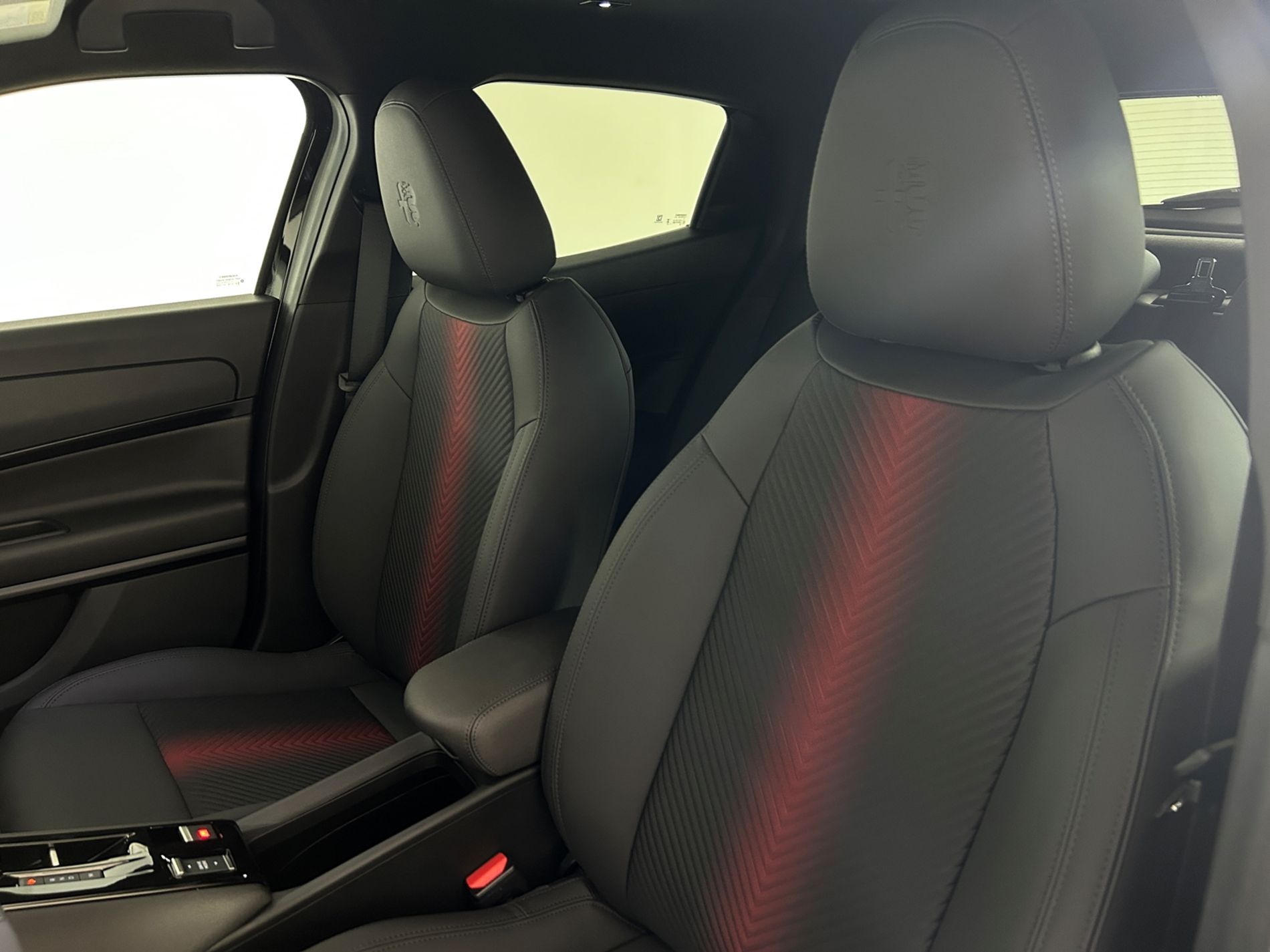 Junior 1.2 ibrida Speciale - Autoviemme